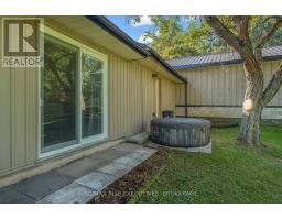 1664 Shore Road, Kingston, ON K7L0C1 Photo 38