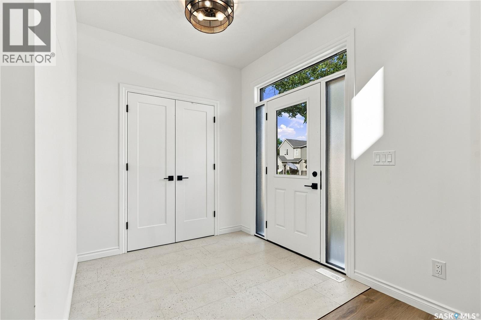 1401 Edward AVENUE, Saskatoon — photo 4