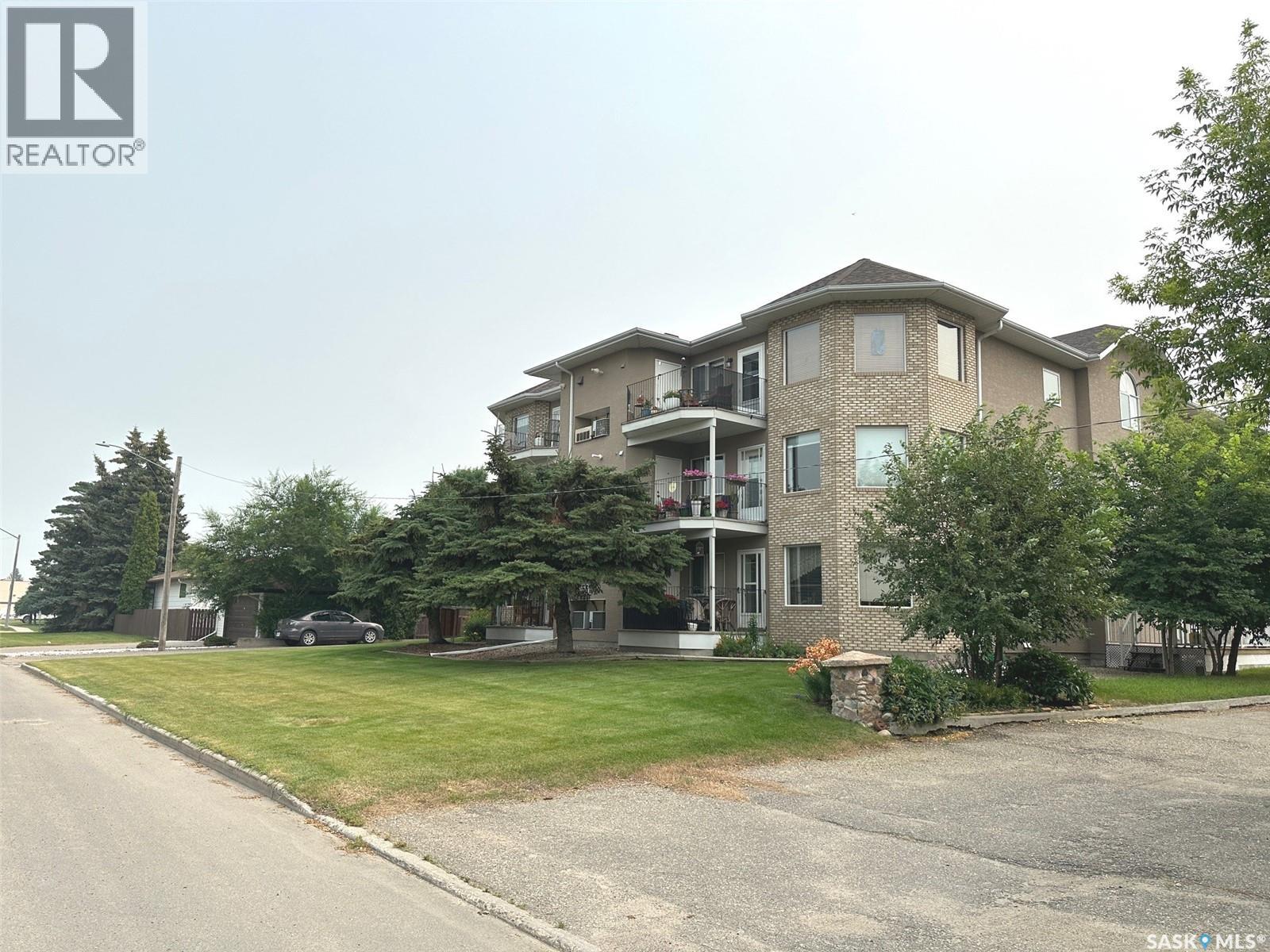 311 561 Broadway STREET W, Fort Qu'Appelle — photo 2