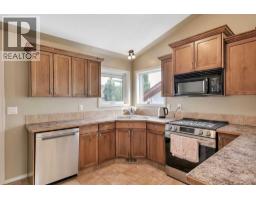 Bedroom - 68 Isbister Close, Red Deer, AB T4R0B9 Photo 11