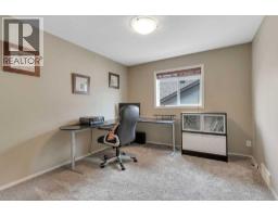 68 Isbister Close, Red Deer, AB T4R0B9 Photo 21