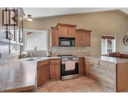 4pc Bathroom - 68 Isbister Close, Red Deer, AB T4R0B9 Photo 12