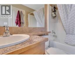 68 Isbister Close, Red Deer, AB T4R0B9 Photo 20
