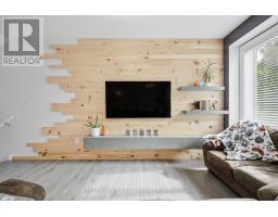 Primary Bedroom - 32 - 601 Lions Park Drive, Strathroy Caradoc, ON N0L1W0 Photo 7
