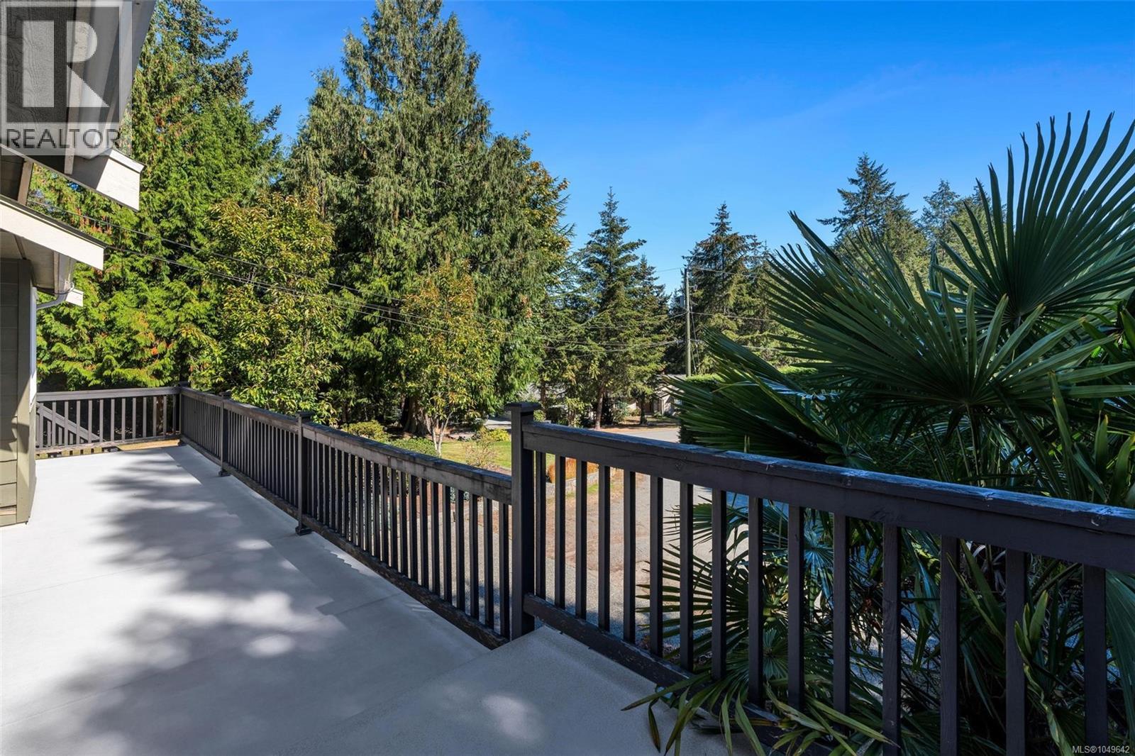 1453 Honeysuckle Pl - 21