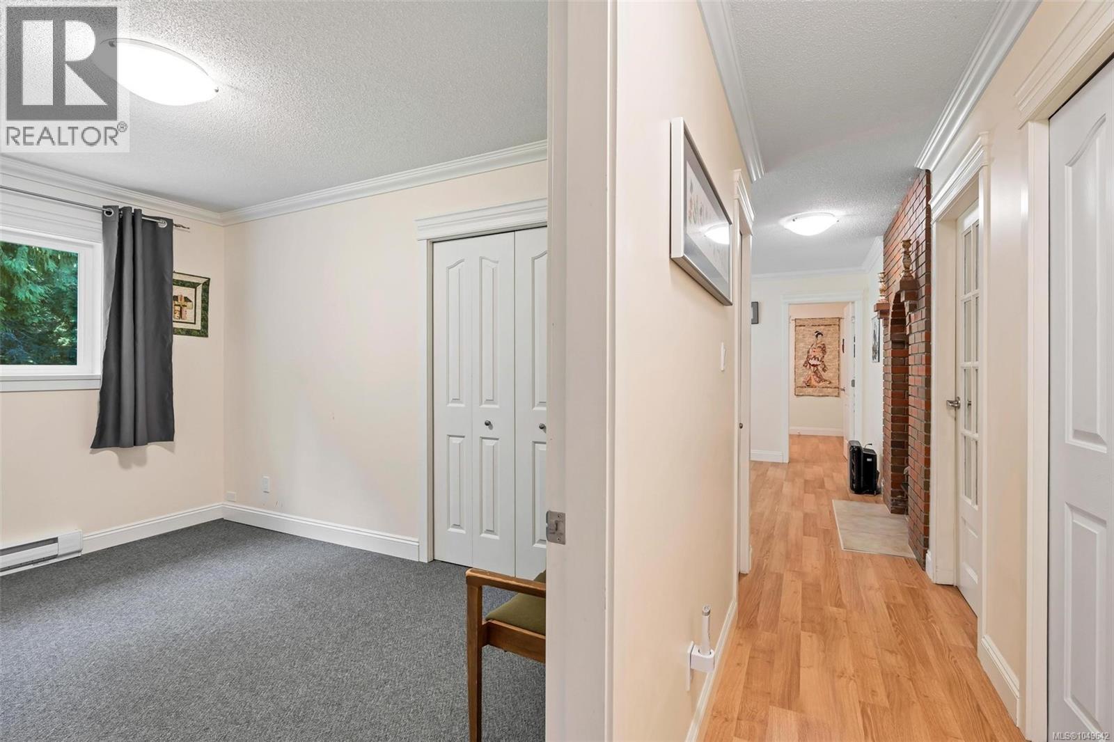 1453 Honeysuckle Pl - 30