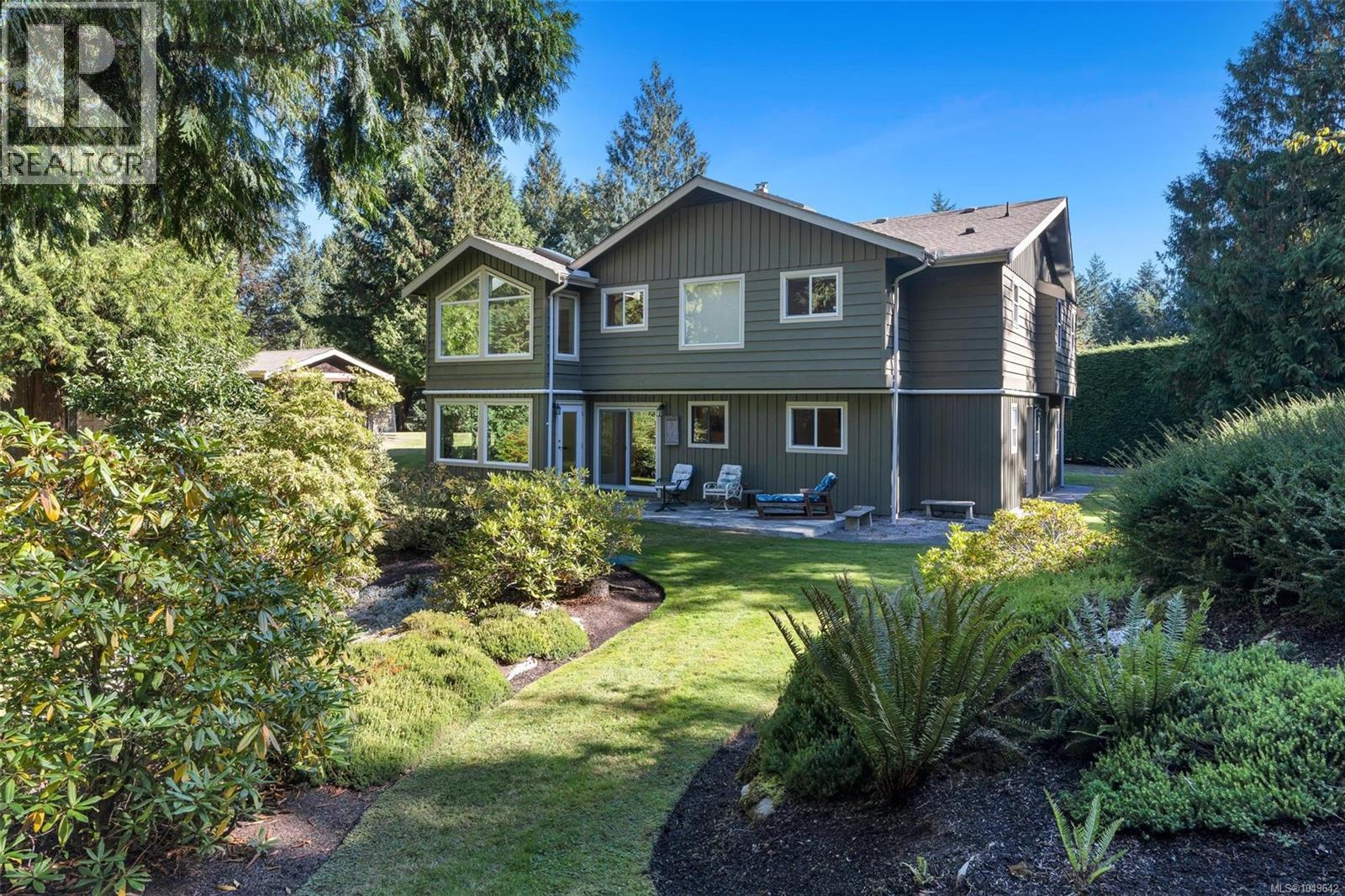 1453 Honeysuckle Pl - 39