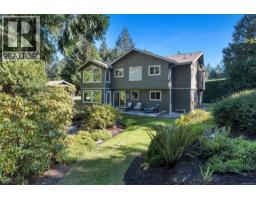 1453 Honeysuckle Pl, North Saanich, BC V8L5J8 Photo 39