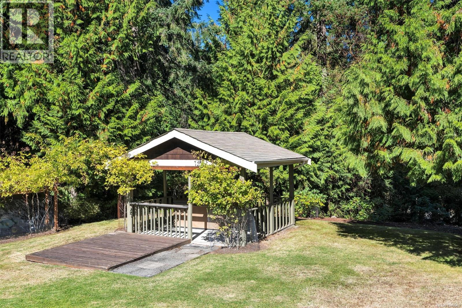 1453 Honeysuckle Pl - 24