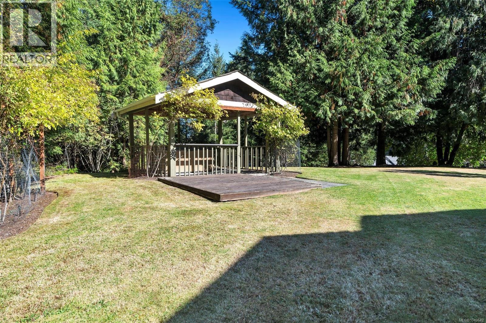 1453 Honeysuckle Pl - 43