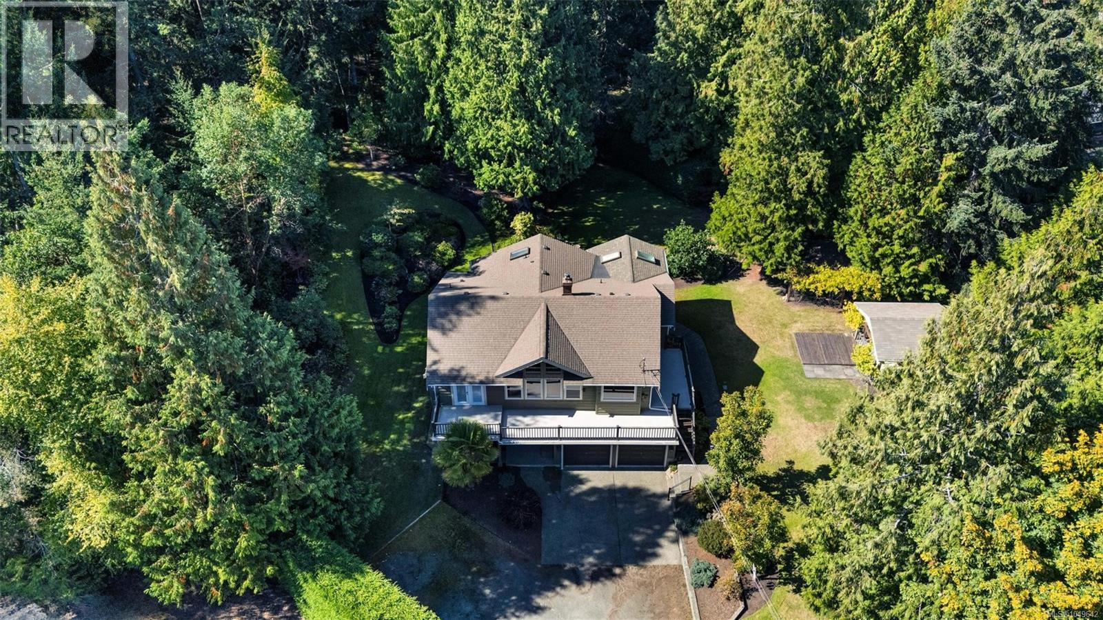 1453 Honeysuckle Pl - 46