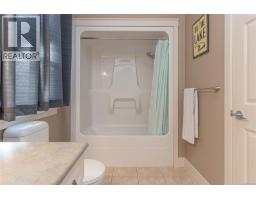 1150 Kathleen Dr, Duncan, BC V9L5S4 Photo 22