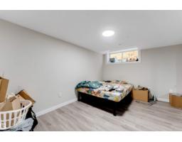 3012 25 Ave Av Nw, Edmonton, AB T6T0C8 Photo 26