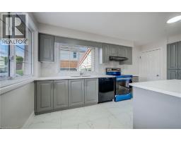 3pc Bathroom - 176 Samuelson Street, Cambridge, ON N1R1K3 Photo 9