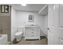 176 Samuelson Street, Cambridge, ON N1R1K3 Photo 36