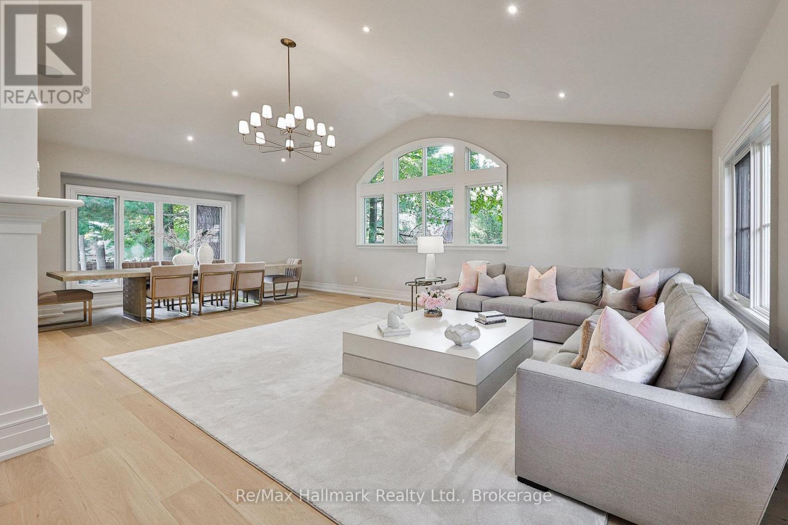 Photo of 1310 DUNCAN ROAD