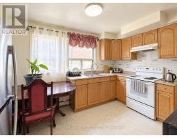 Room # 4 - 8 Medford Avenue, Toronto, ON M1L4G2 Photo 7