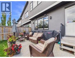 Family room - 442 23 Avenue Ne, Calgary, AB T2E1V9 Photo 10