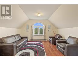 70 Red Cliff Road thumbnail 34