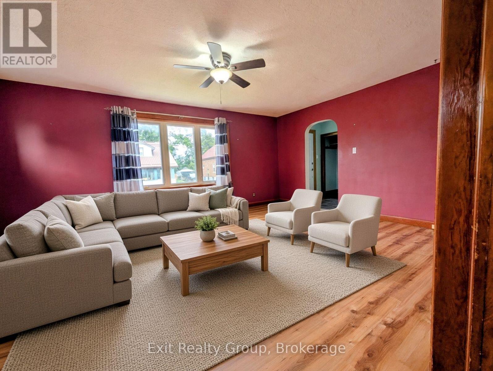 16 MERCIA STREET - 7