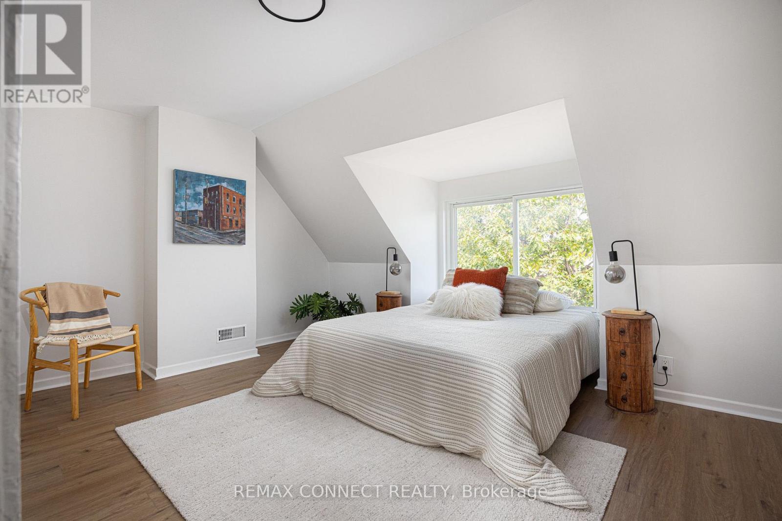17 MUIR AVENUE - 20