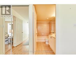 210 - 1700 Eglinton Avenue E, Toronto, ON M4A2X4 Photo 13