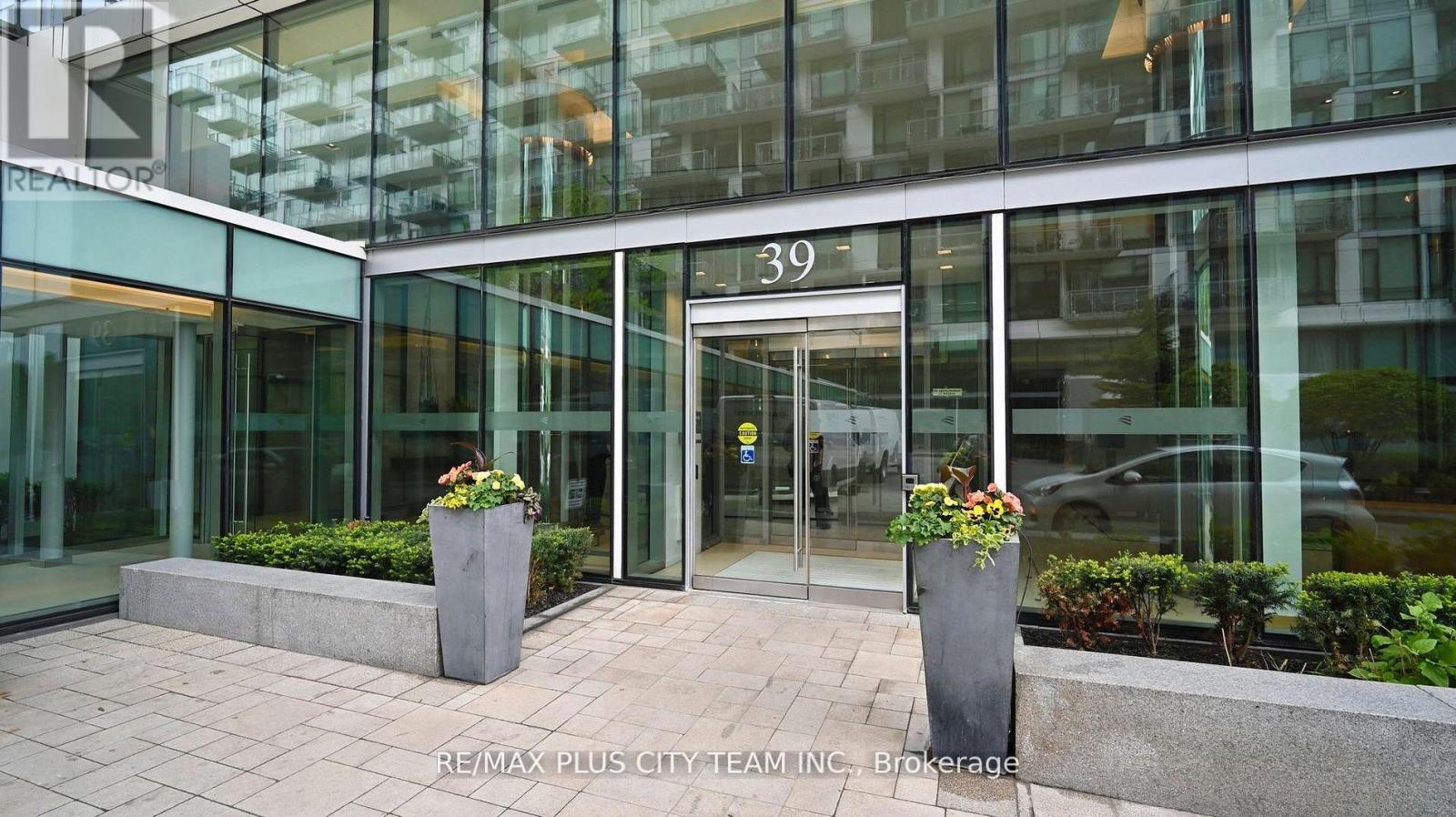 Photo of 1305 - 39 QUEENS QUAY E