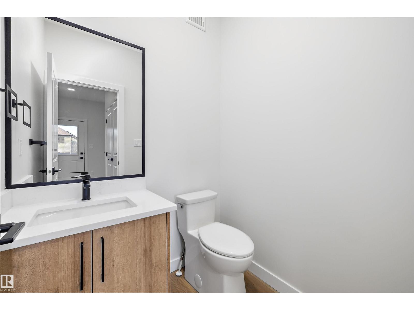 Edgemont (Edmonton) - photo 19