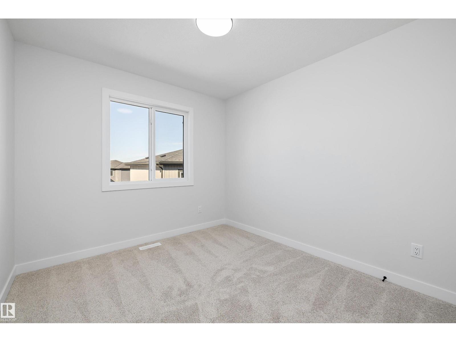 Edgemont (Edmonton) - photo 25