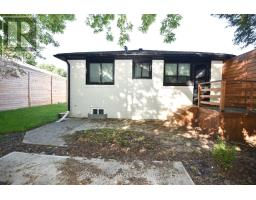 922 Centre Street N, Whitby, ON L1N4V1 Photo 39