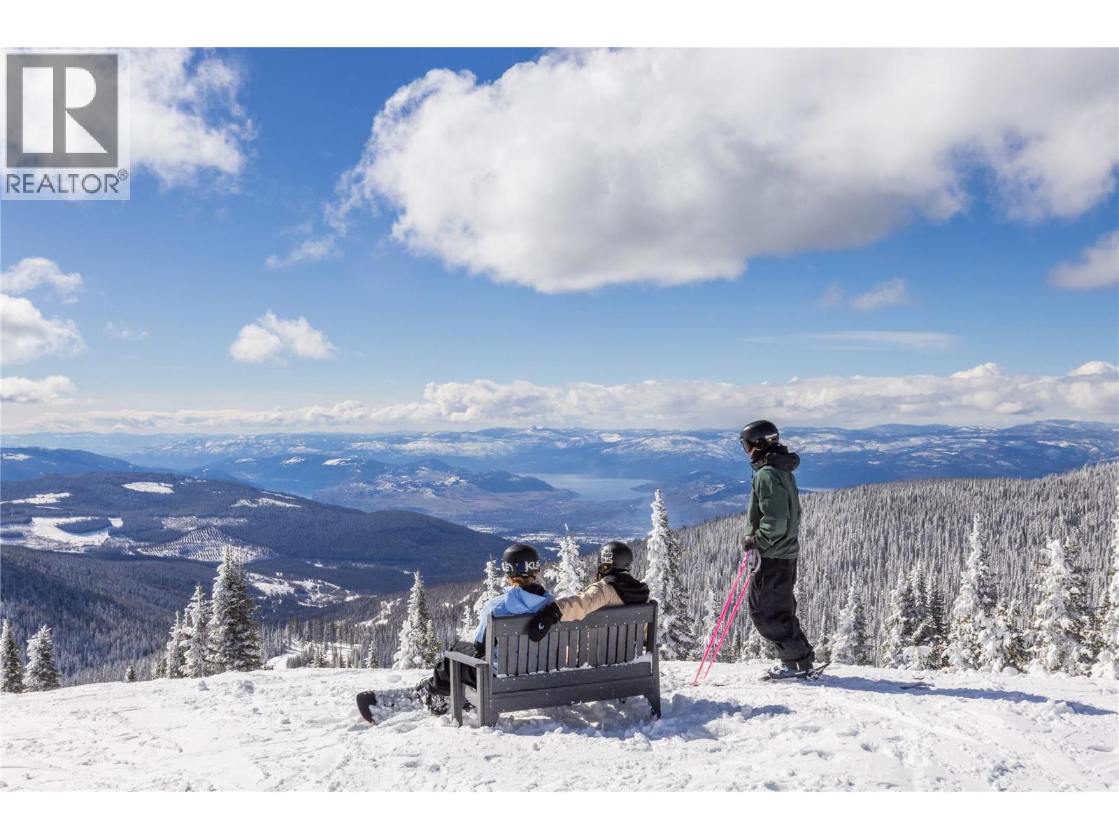 665 Monashee Road, Silver Star