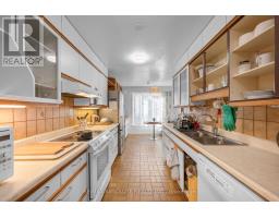 68 Country Club Drive, Ottawa, ON K1V9Y7 Photo 12