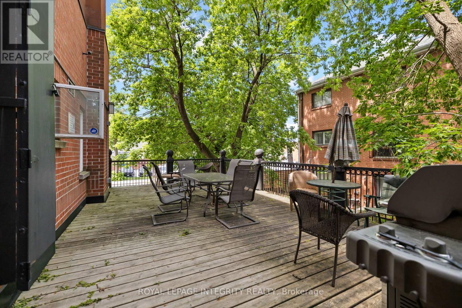 237 CUMBERLAND STREET - 23
