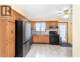 Eat in kitchen - 311 Hemlock Avenue, Stoney Creek, ON L8E4J9 Photo 11