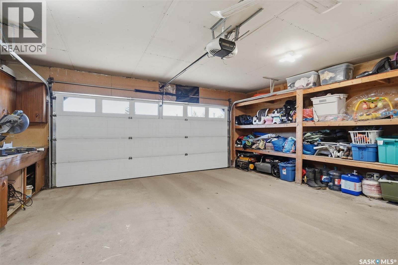 215 CALDWELL COURT, Saskatoon — photo 35