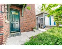 Main - 2 Larkin Avenue, Toronto, ON M6S1L8 Photo 23