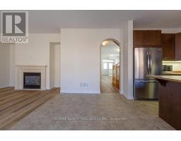 183 Huddlestone Crescent, Milton, ON L9T8M9 Photo 12
