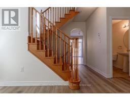 183 Huddlestone Crescent, Milton, ON L9T8M9 Photo 18