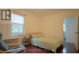 Upper - 2 Larkin Avenue, Toronto, ON M6S1L8 Photo 11