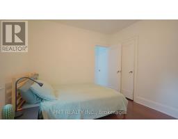 Upper - 2 Larkin Avenue, Toronto, ON M6S1L8 Photo 12