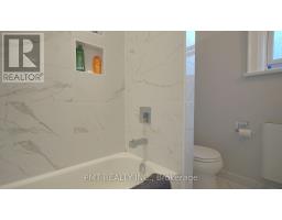 Upper - 2 Larkin Avenue, Toronto, ON M6S1L8 Photo 17
