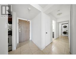 Laundry room - 202 - 25 Agnes Street, Mississauga, ON L5B3X7 Photo 9