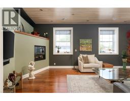 23 Market Street W, Port Dover, ON N0A1N0 Photo 32