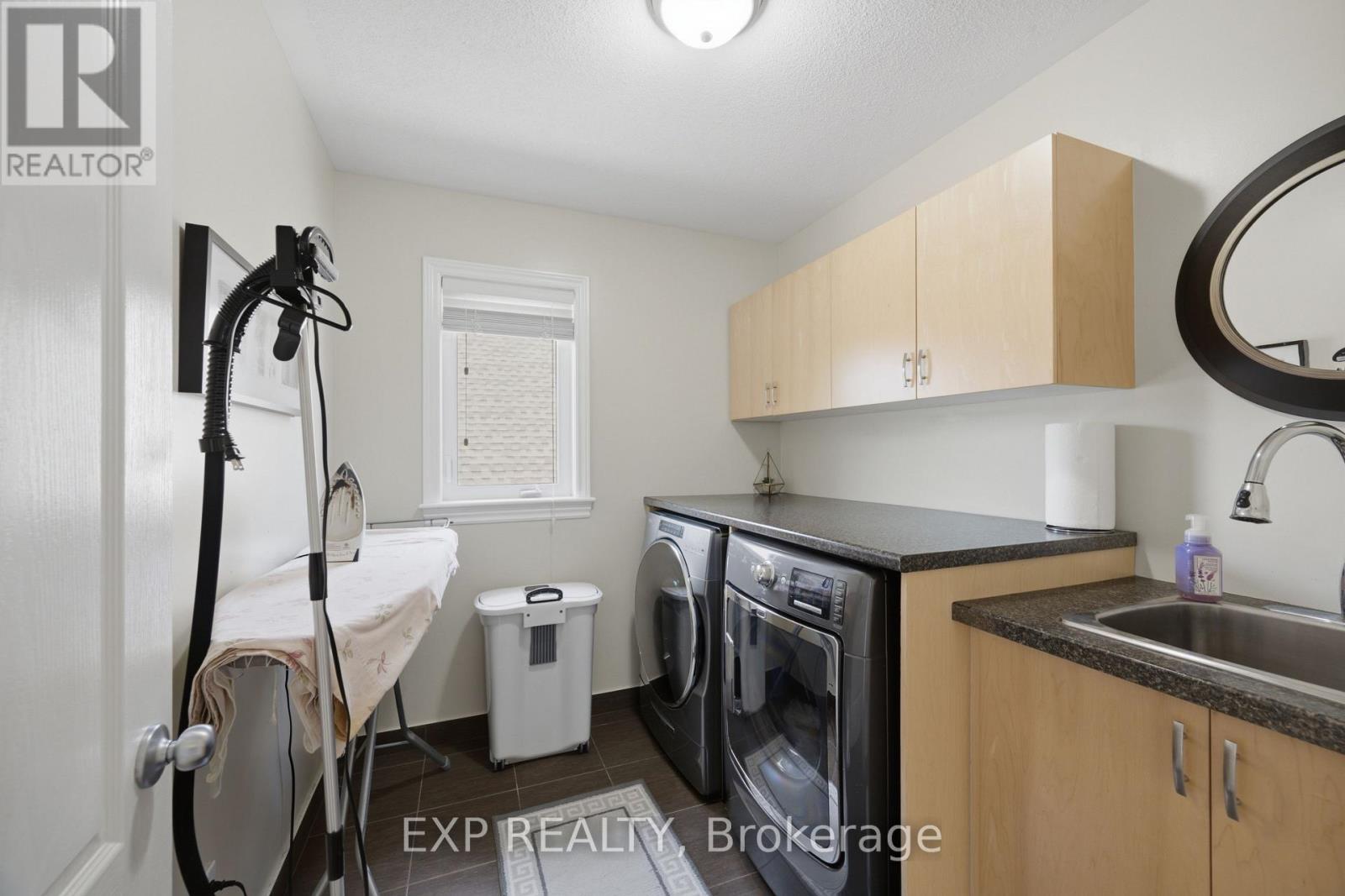273 GRACEWOOD CRESCENT photo 75