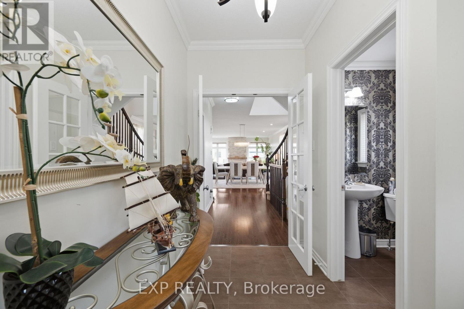 273 GRACEWOOD CRESCENT photo 12