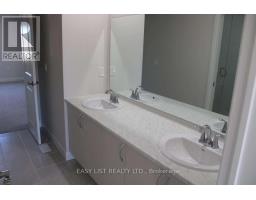 298 Mullighan Gardens, Peterborough, ON K9K0H2 Photo 15