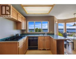 Games room - 725 Thulin St, Campbell River, BC V9W2L4 Photo 6