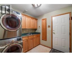 725 Thulin St, Campbell River, BC V9W2L4 Photo 53