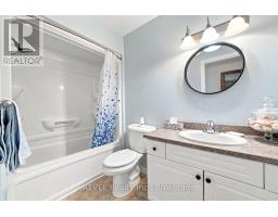 3a - 37 Lakebreeze Court, Prince Edward County, ON K0K3L0 Photo 14