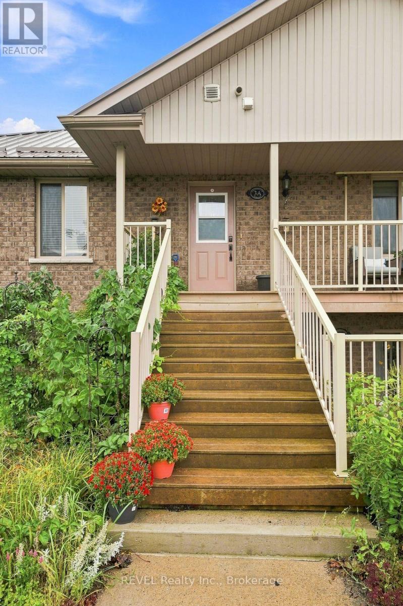 3A- 37 Lakebreeze Court, Prince Edward County, ON photo 2
